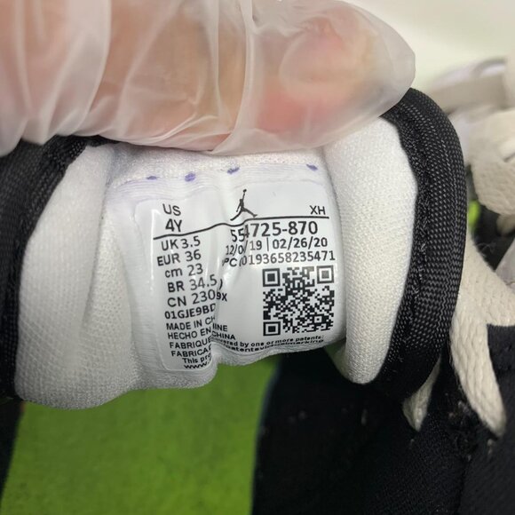 Nike Air Jordan 1 Mid GS 'Notebook' 554725-870 Youth Size 4Y - Picture 4 of 5